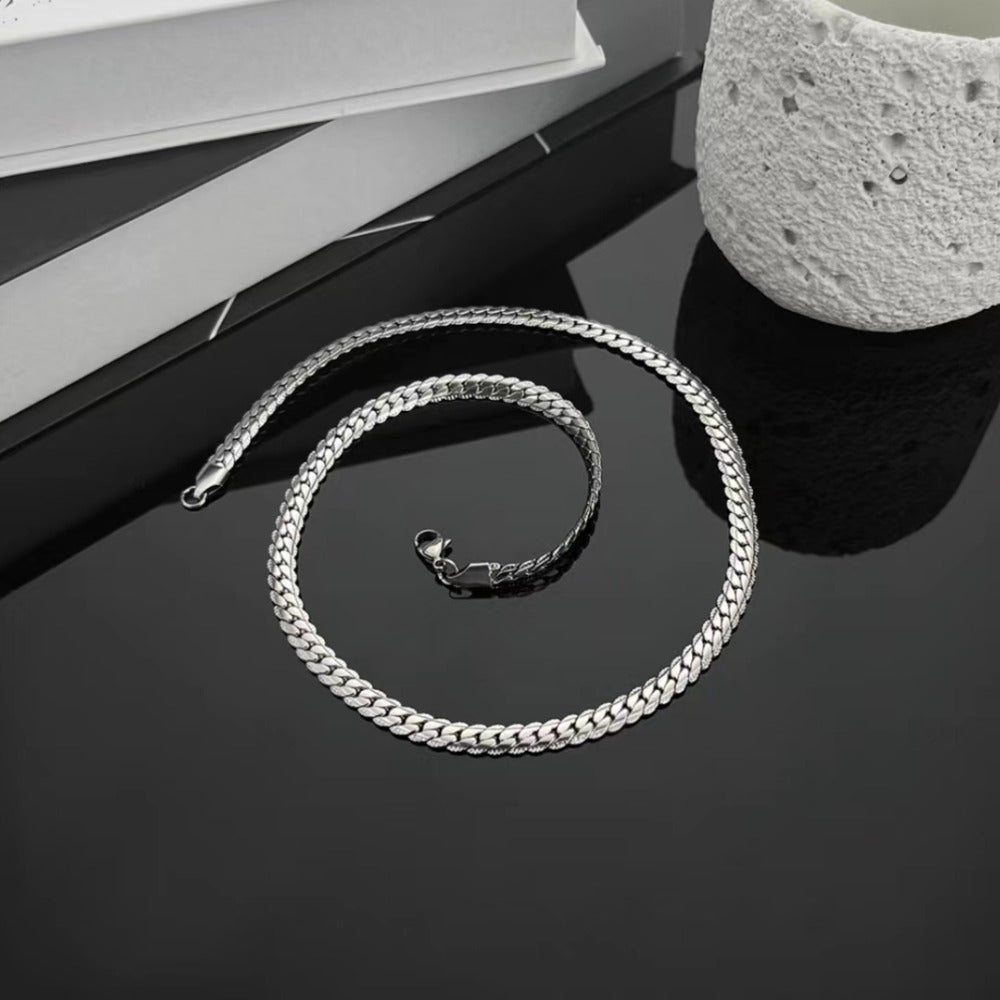 メンズ銀エンボスキューバチェーン 人気 トレンドネックレス